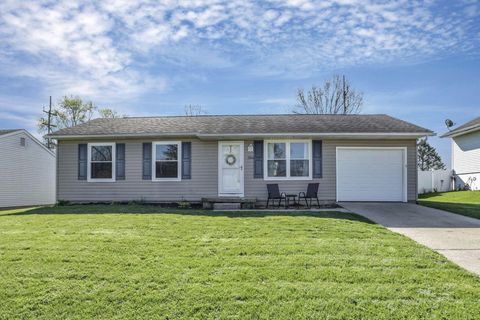Homes For Sale - 356 Ridgemere Way<br/> Fairfield County, Lancaster, OH 43130