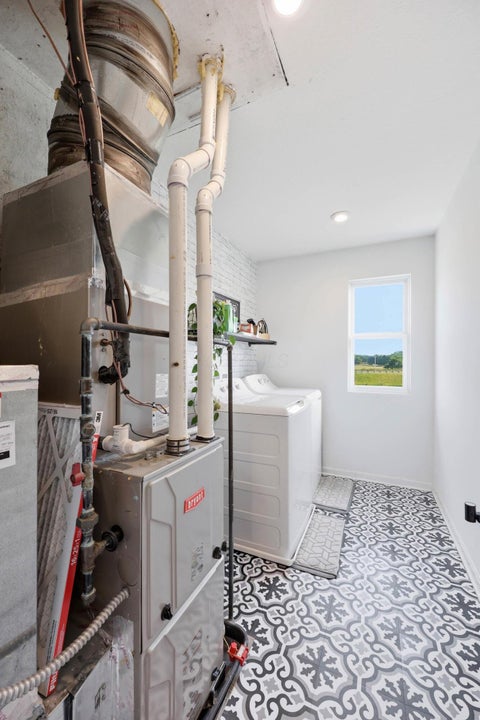 Tiny photo for 4872 Amber Crossing Drive, Columbus, OH 43232 (MLS # 226025771)