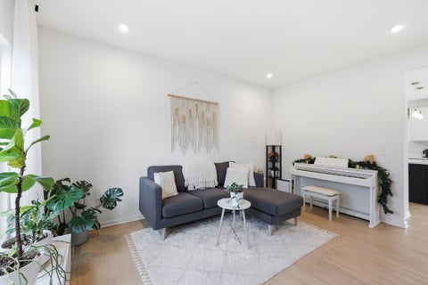 Tiny photo for 4872 Amber Crossing Drive, Columbus, OH 43232 (MLS # 226025771)