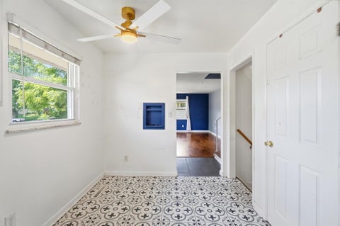 Tiny photo for 796 Drummond Court, Columbus, OH 43214 (MLS # 226033854)