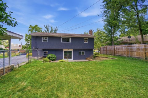 Tiny photo for 796 Drummond Court, Columbus, OH 43214 (MLS # 226033854)