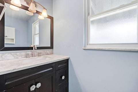 Tiny photo for 796 Drummond Court, Columbus, OH 43214 (MLS # 226033854)