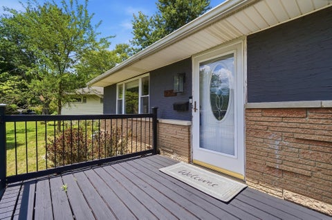 Tiny photo for 796 Drummond Court, Columbus, OH 43214 (MLS # 226033854)