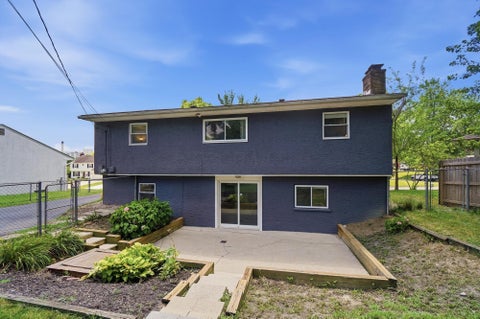 Tiny photo for 796 Drummond Court, Columbus, OH 43214 (MLS # 226033854)