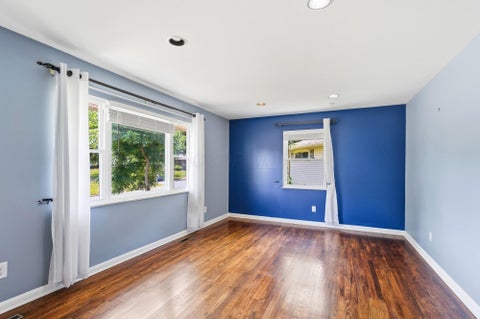 Tiny photo for 796 Drummond Court, Columbus, OH 43214 (MLS # 226033854)