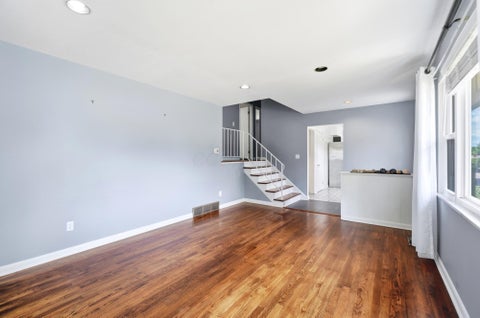 Tiny photo for 796 Drummond Court, Columbus, OH 43214 (MLS # 226033854)