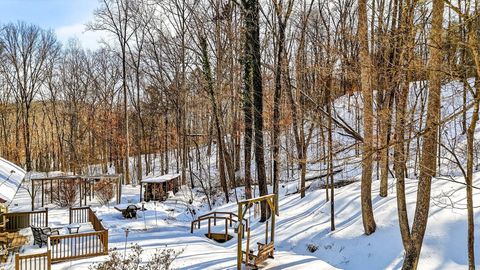 Tiny photo for 275 Limerick Road, Jackson, OH 45640 (MLS # 226002832)