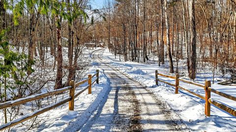 Tiny photo for 275 Limerick Road, Jackson, OH 45640 (MLS # 226002832)