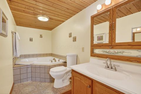 Tiny photo for 275 Limerick Road, Jackson, OH 45640 (MLS # 226002832)