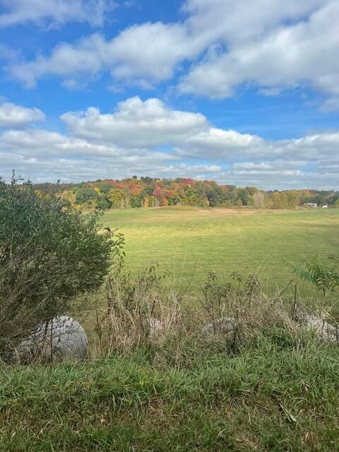Photo of 1698 Seven Hills Road NE Tract C #Tract C, Newark, OH 43055 (MLS # 225016618)