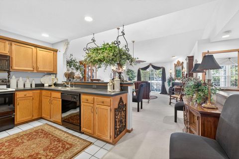 Tiny photo for 4483 White Leaf Way, Columbus, OH 43228 (MLS # 225040973)