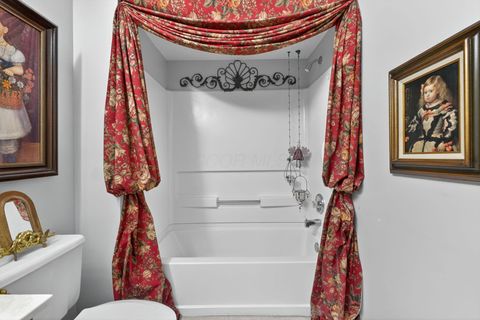 Tiny photo for 4483 White Leaf Way, Columbus, OH 43228 (MLS # 225040973)