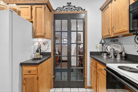 Tiny photo for 4483 White Leaf Way, Columbus, OH 43228 (MLS # 225040973)