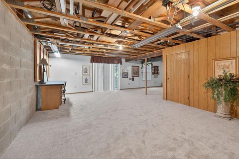 Tiny photo for 4483 White Leaf Way, Columbus, OH 43228 (MLS # 225040973)