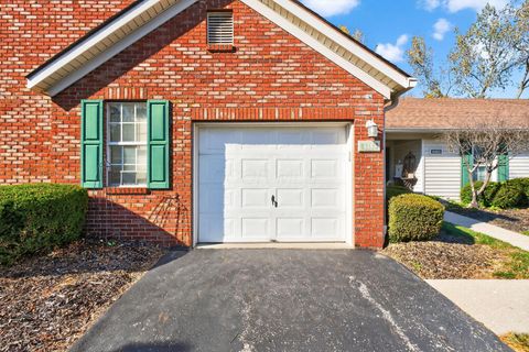Tiny photo for 4483 White Leaf Way, Columbus, OH 43228 (MLS # 225040973)