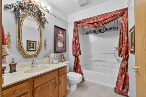 Tiny photo for 4483 White Leaf Way, Columbus, OH 43228 (MLS # 225040973)