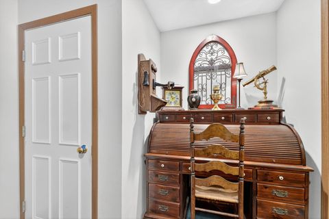 Tiny photo for 4483 White Leaf Way, Columbus, OH 43228 (MLS # 225040973)