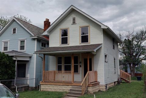 Photo of 974 Miller Avenue, Columbus, OH 43206 (MLS # 226000150)