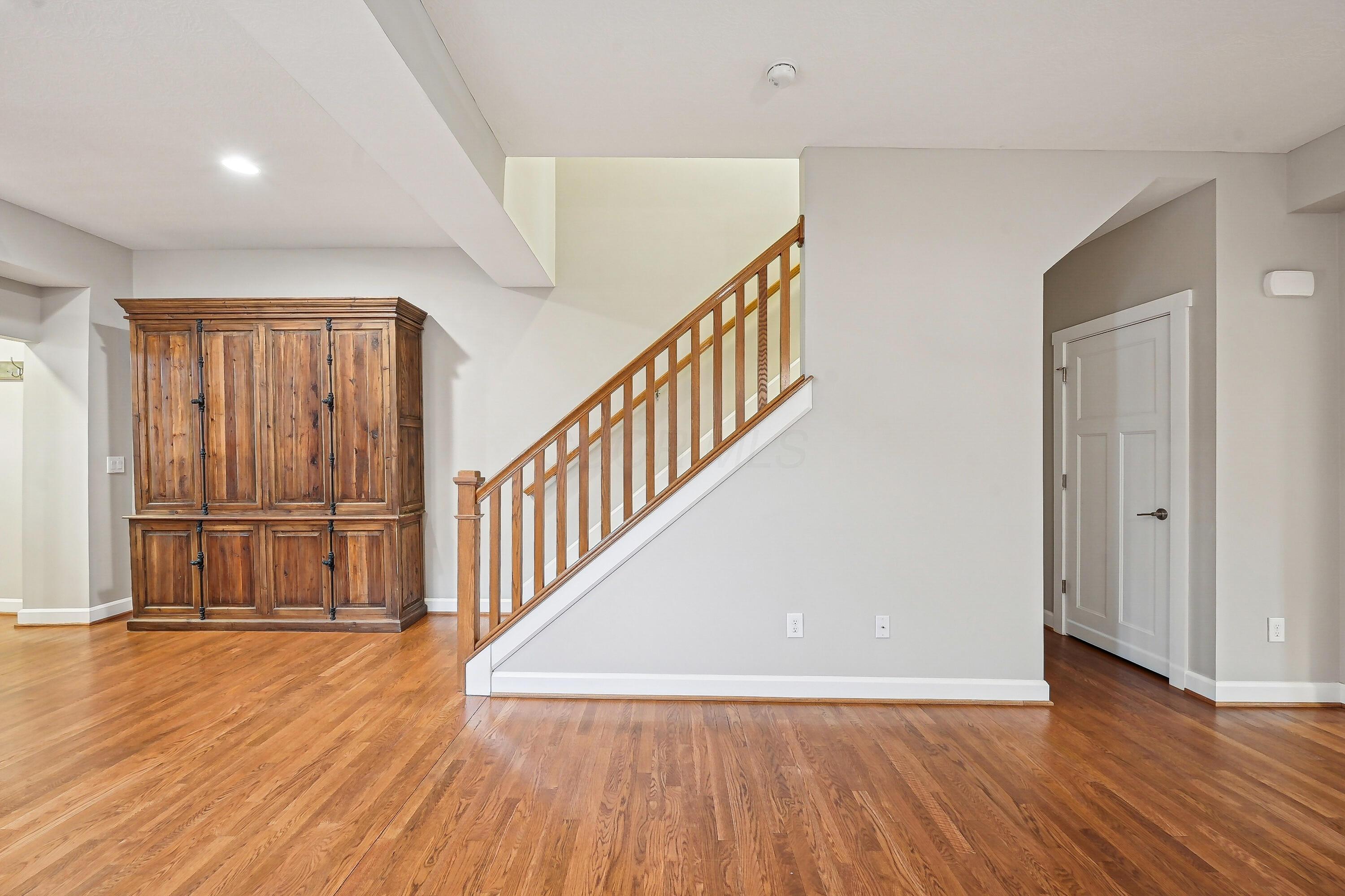 1303 Summit Street, Columbus, Ohio image 8