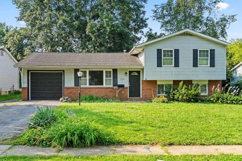 Photo of 5155 Lindora Drive, Columbus, OH 43232 (MLS # 226033335)