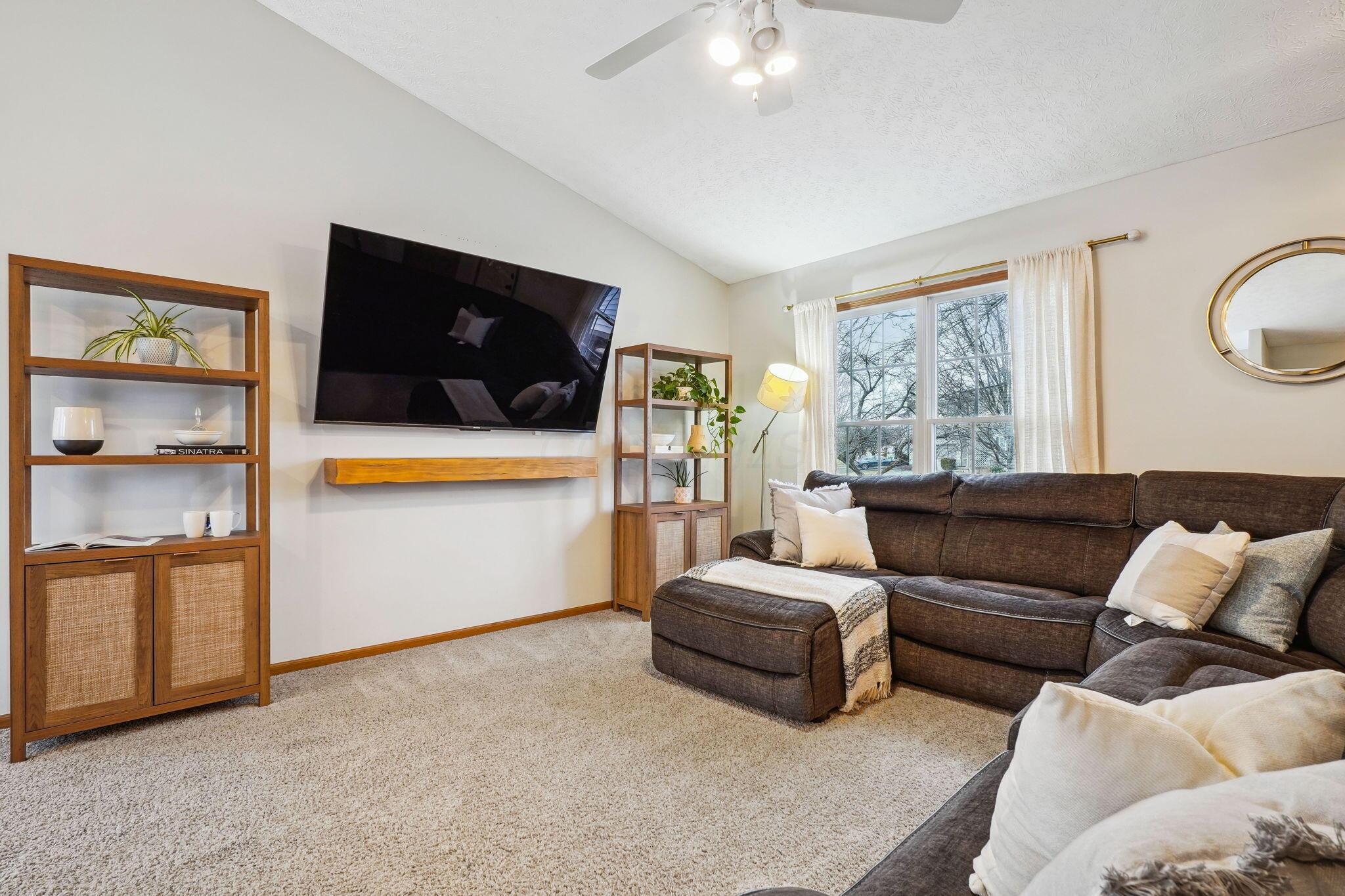 2179 Yagger Bay Drive, Hilliard, Ohio image 6