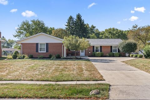 Photo of 979 Burgundy Drive, Marion, OH 43302 (MLS # 225037874)