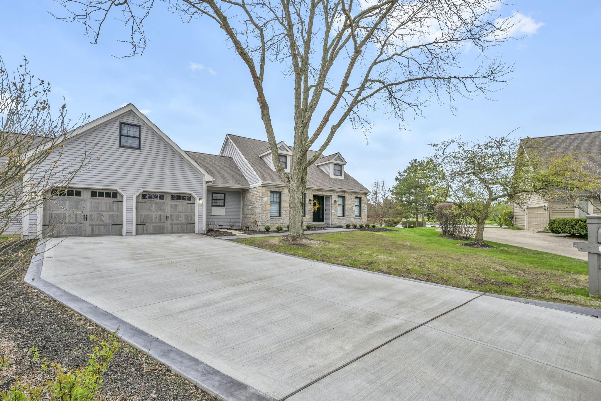 6251 Inverurie Drive, Dublin, Ohio image 3