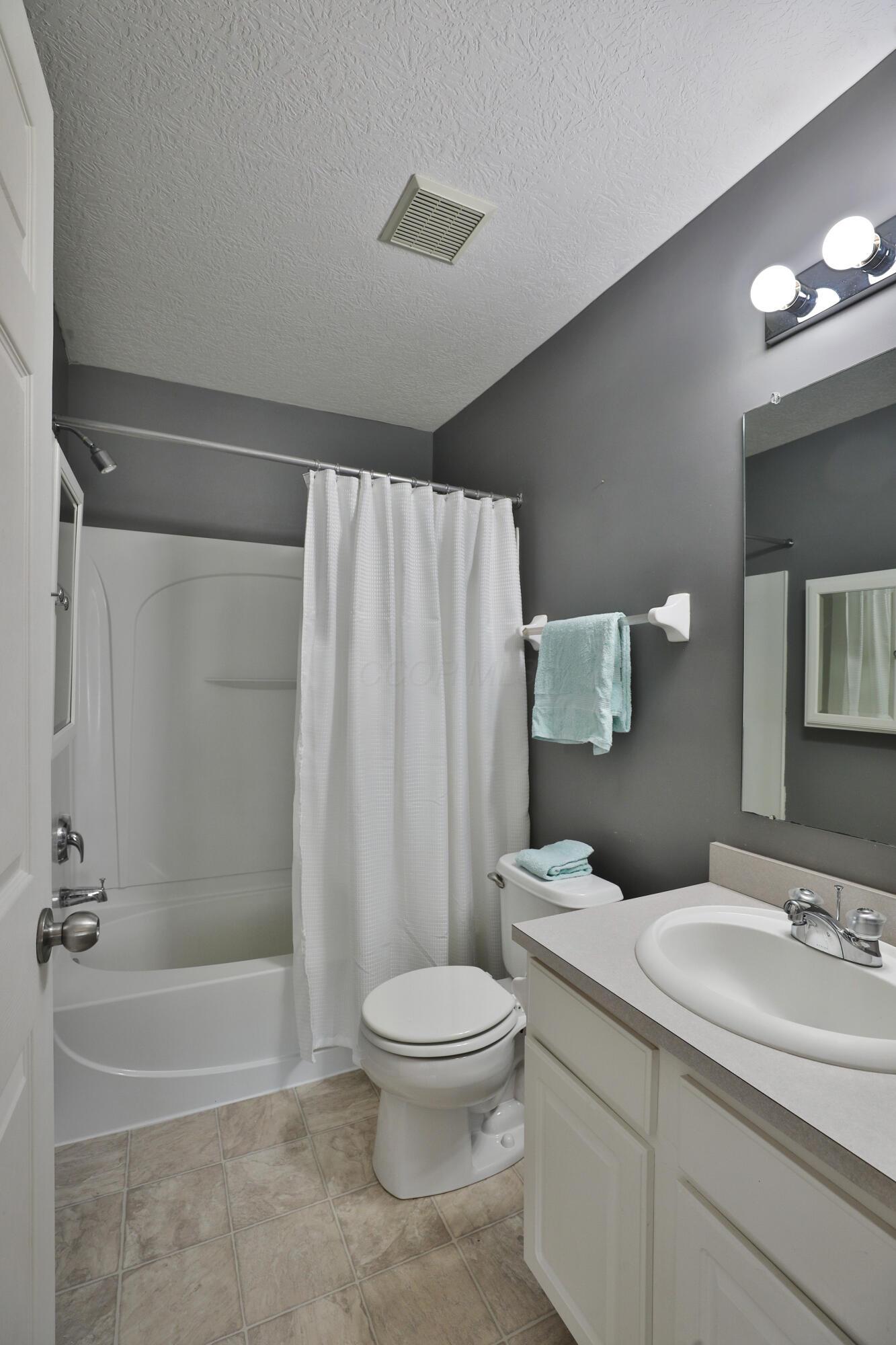 524 Autumn Ridge Circle, Pickerington, Ohio image 20
