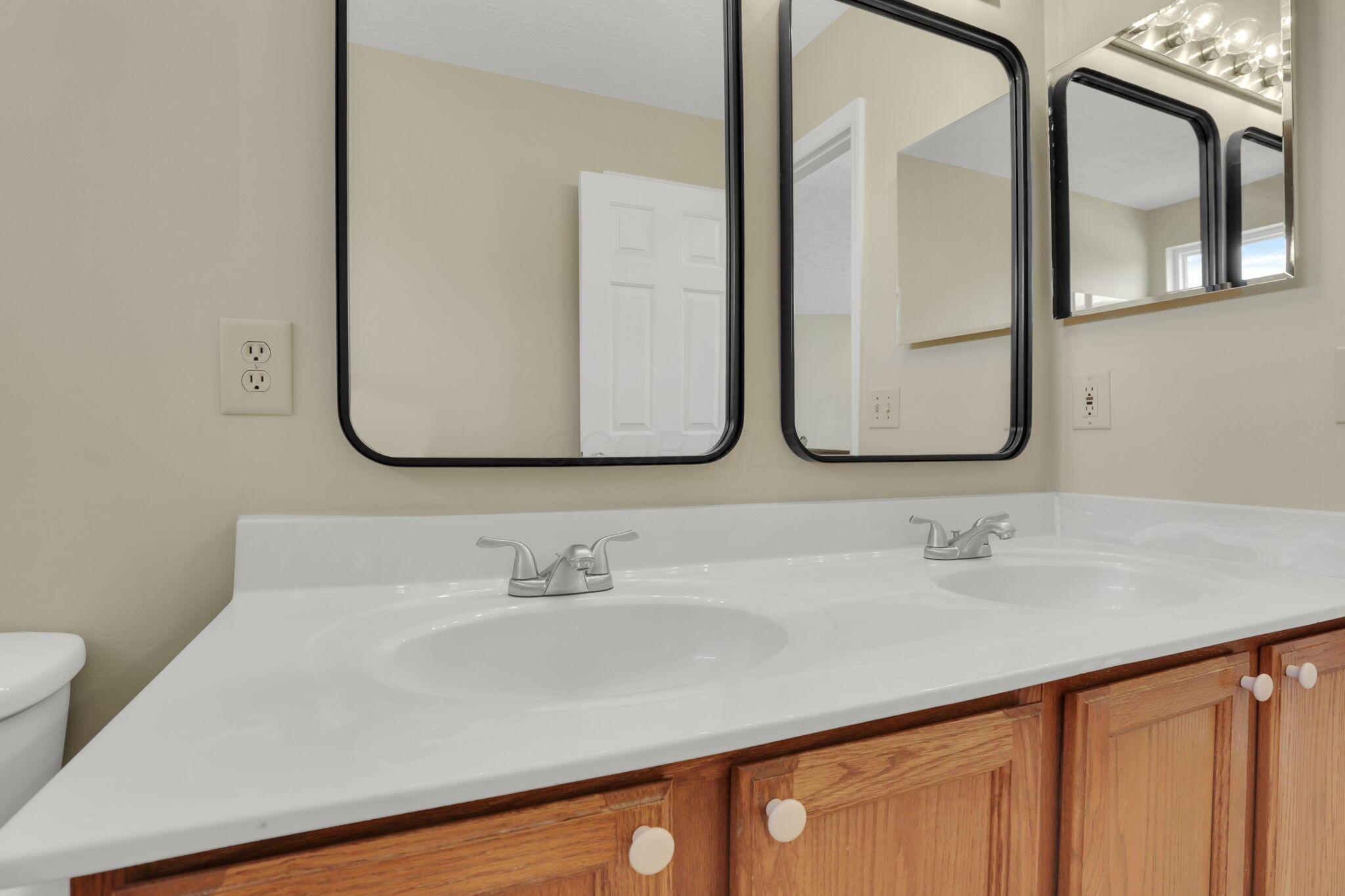 608 Montmorency Drive, Pickerington, Ohio image 45