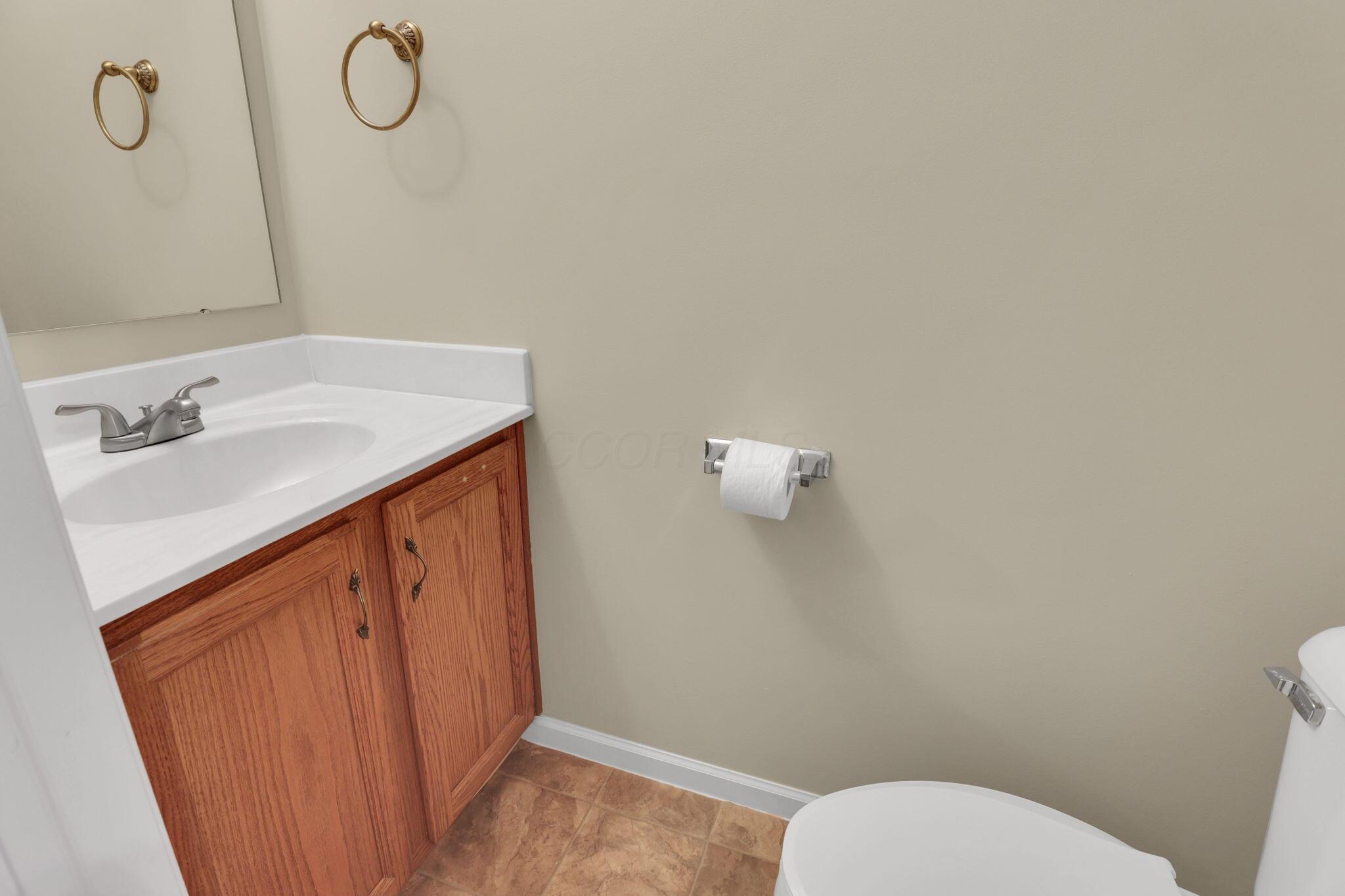 608 Montmorency Drive, Pickerington, Ohio image 30