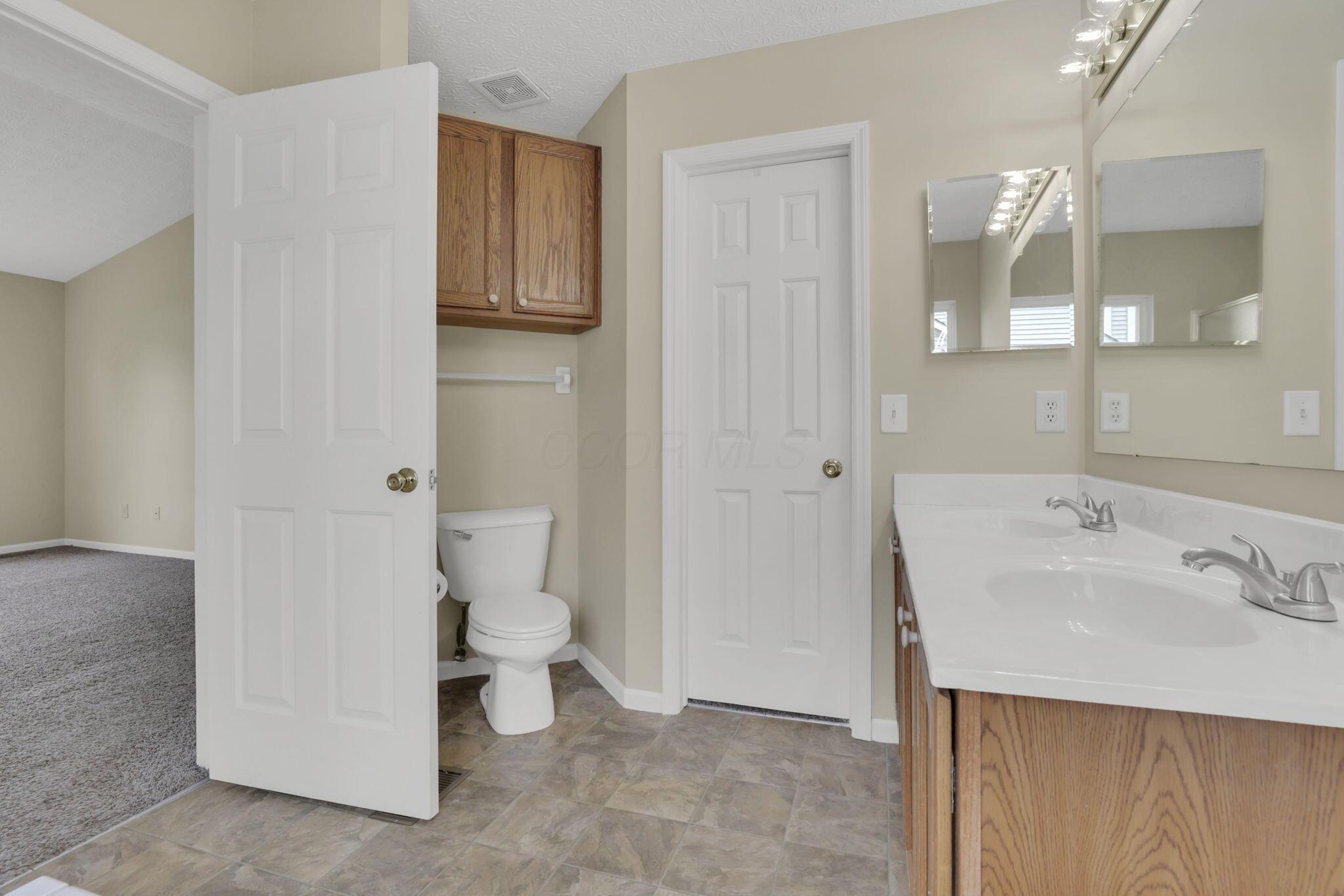608 Montmorency Drive, Pickerington, Ohio image 37