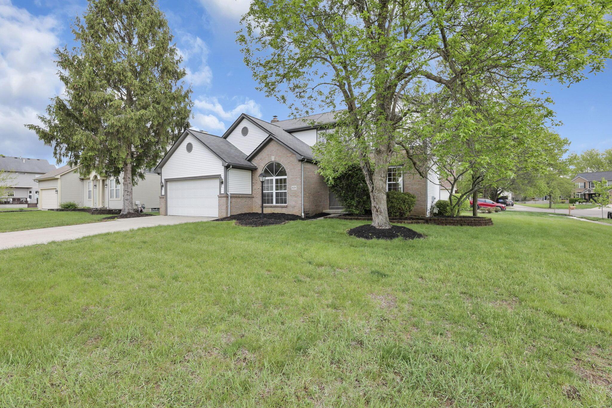 608 Montmorency Drive, Pickerington, Ohio image 4