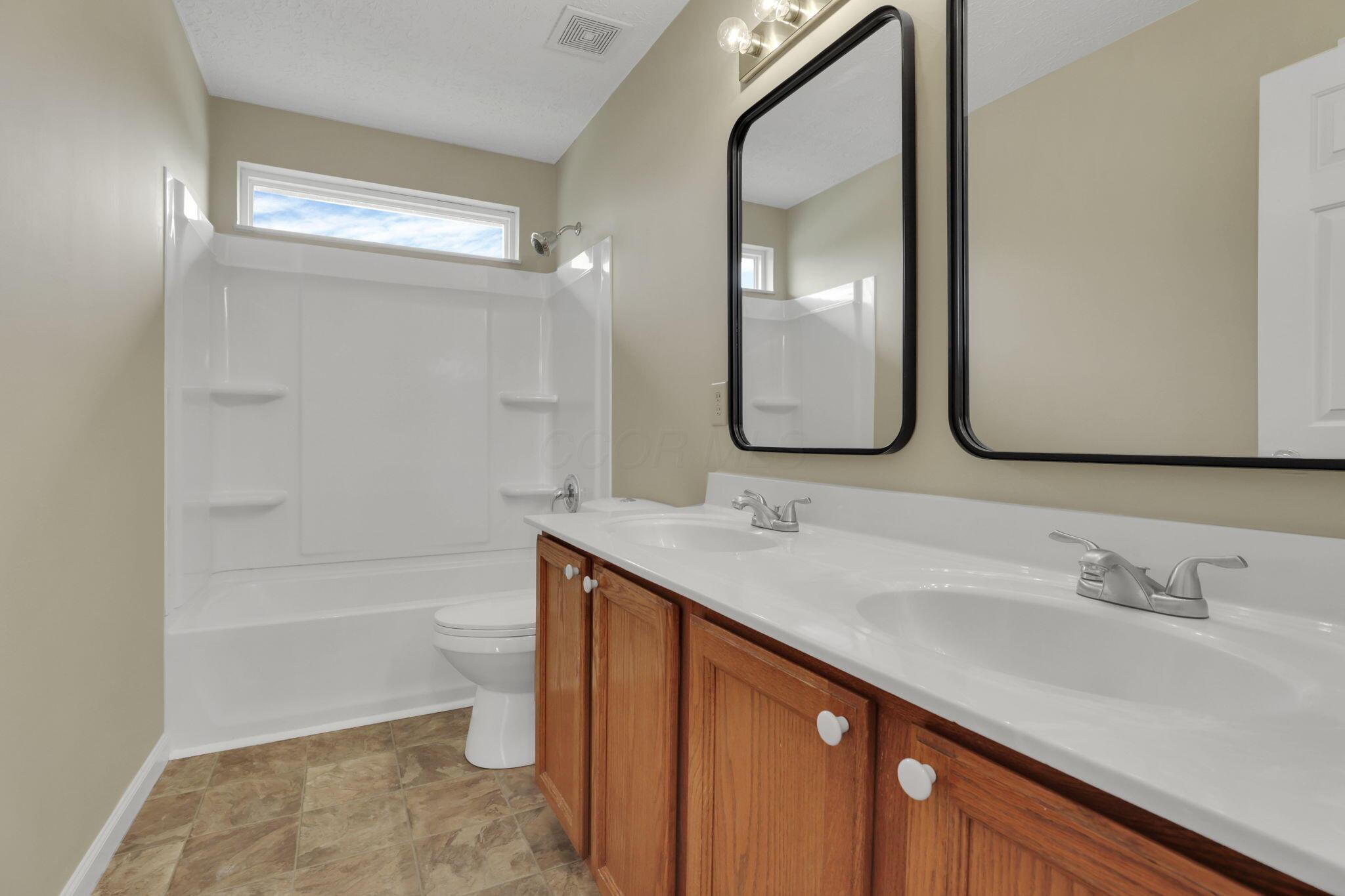 608 Montmorency Drive, Pickerington, Ohio image 44