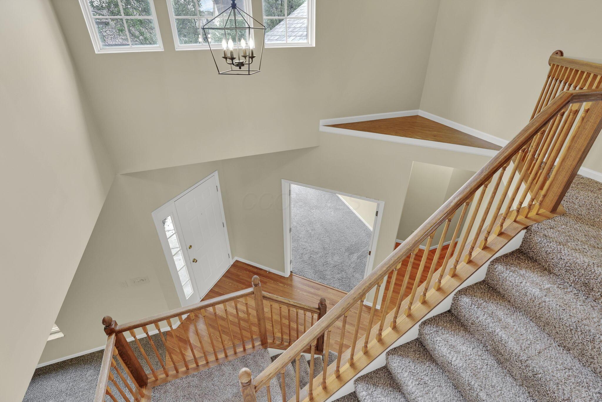 608 Montmorency Drive, Pickerington, Ohio image 11
