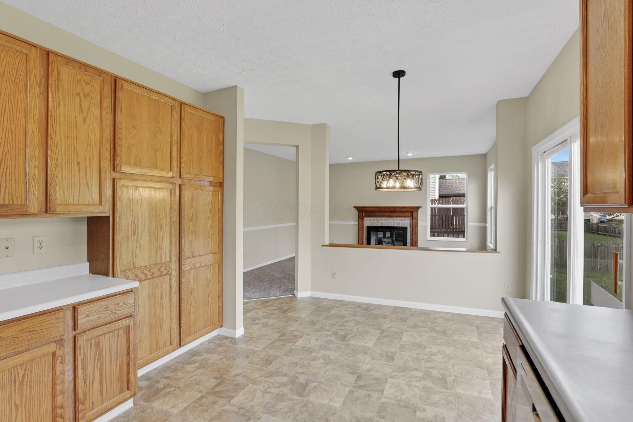 608 Montmorency Drive, Pickerington, Ohio image 21