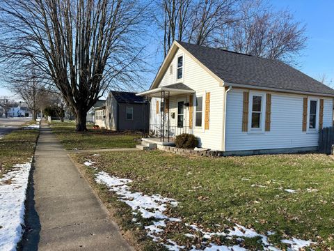 Photo of 244 S Main Street, London, OH 43140 (MLS # 225045210)