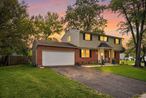 Tiny photo for 3008 Upton Road W, Columbus, OH 43232 (MLS # 226036282)