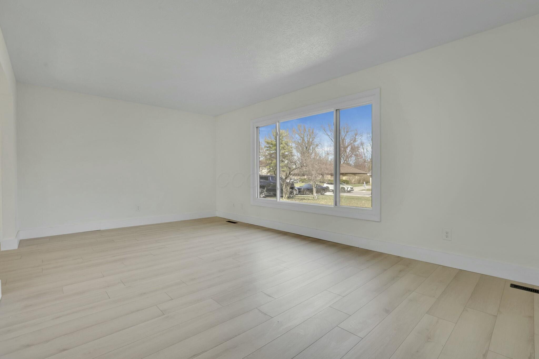 679 Brice Road, Reynoldsburg, Ohio image 15