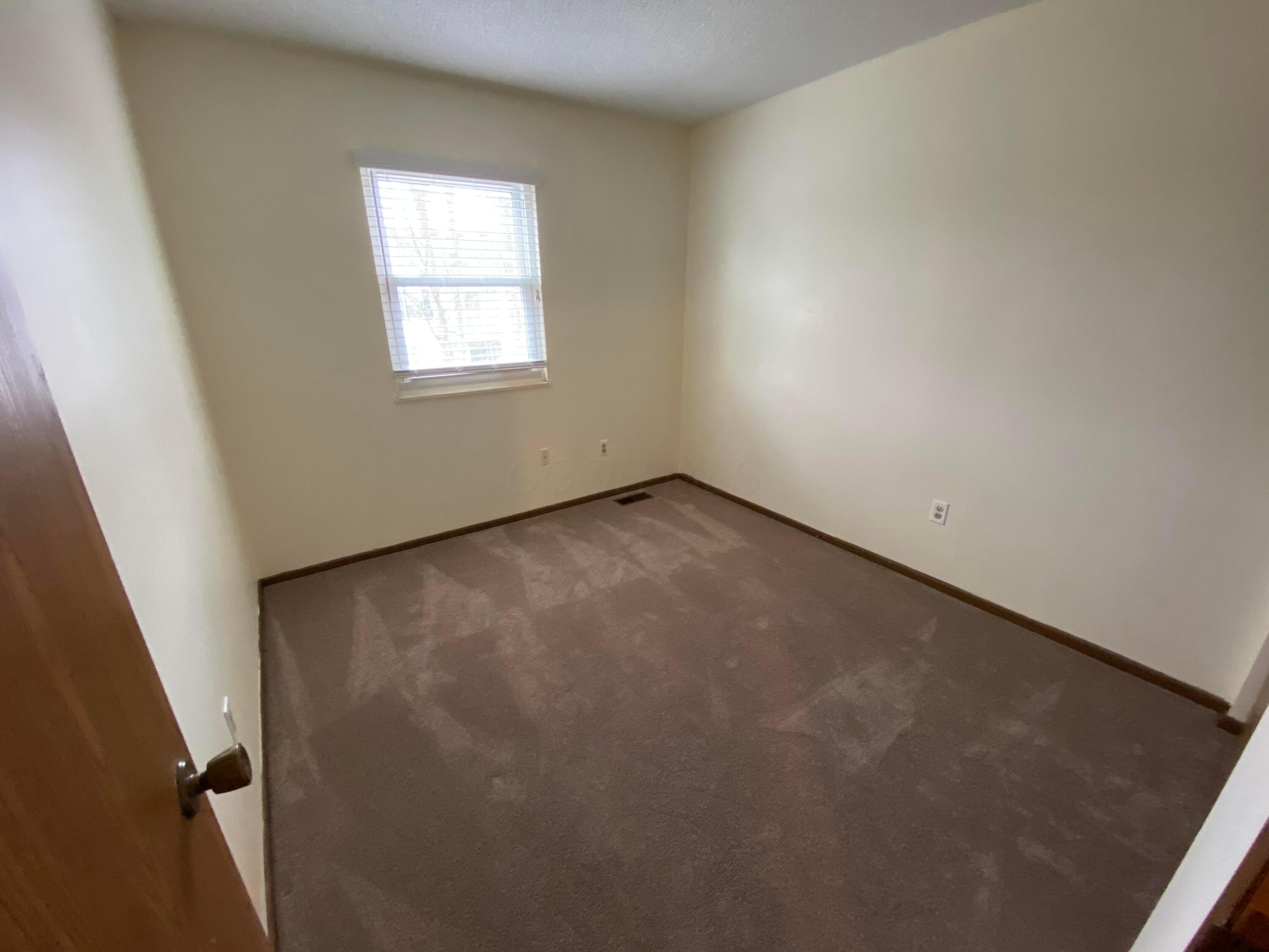 Columbus, Ohio 43235, United States, 3 Bedrooms Bedrooms, ,2 BathroomsBathrooms,Residential,Active,24251