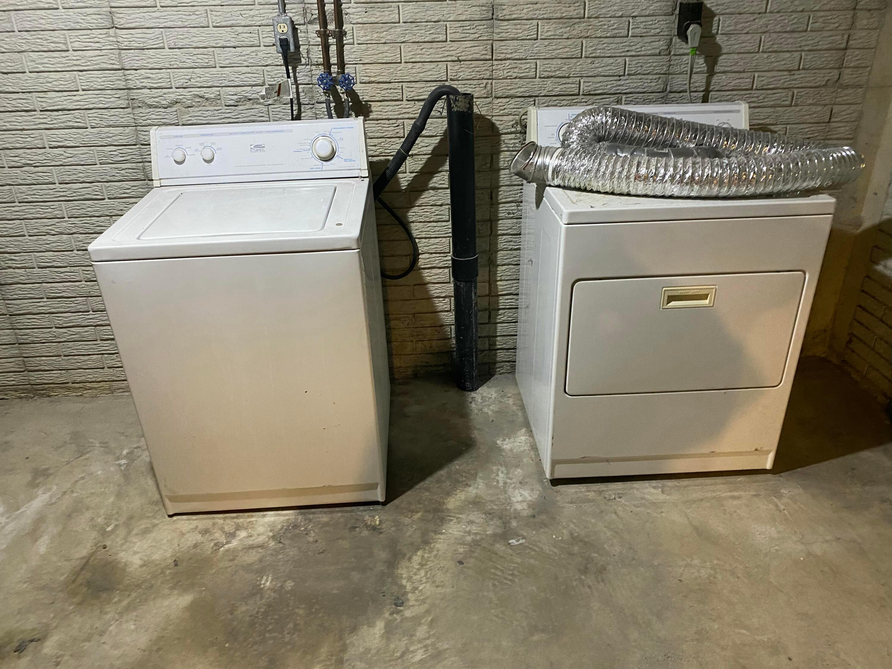 Columbus, Ohio 43235, United States, 3 Bedrooms Bedrooms, ,2 BathroomsBathrooms,Residential,Active,24251