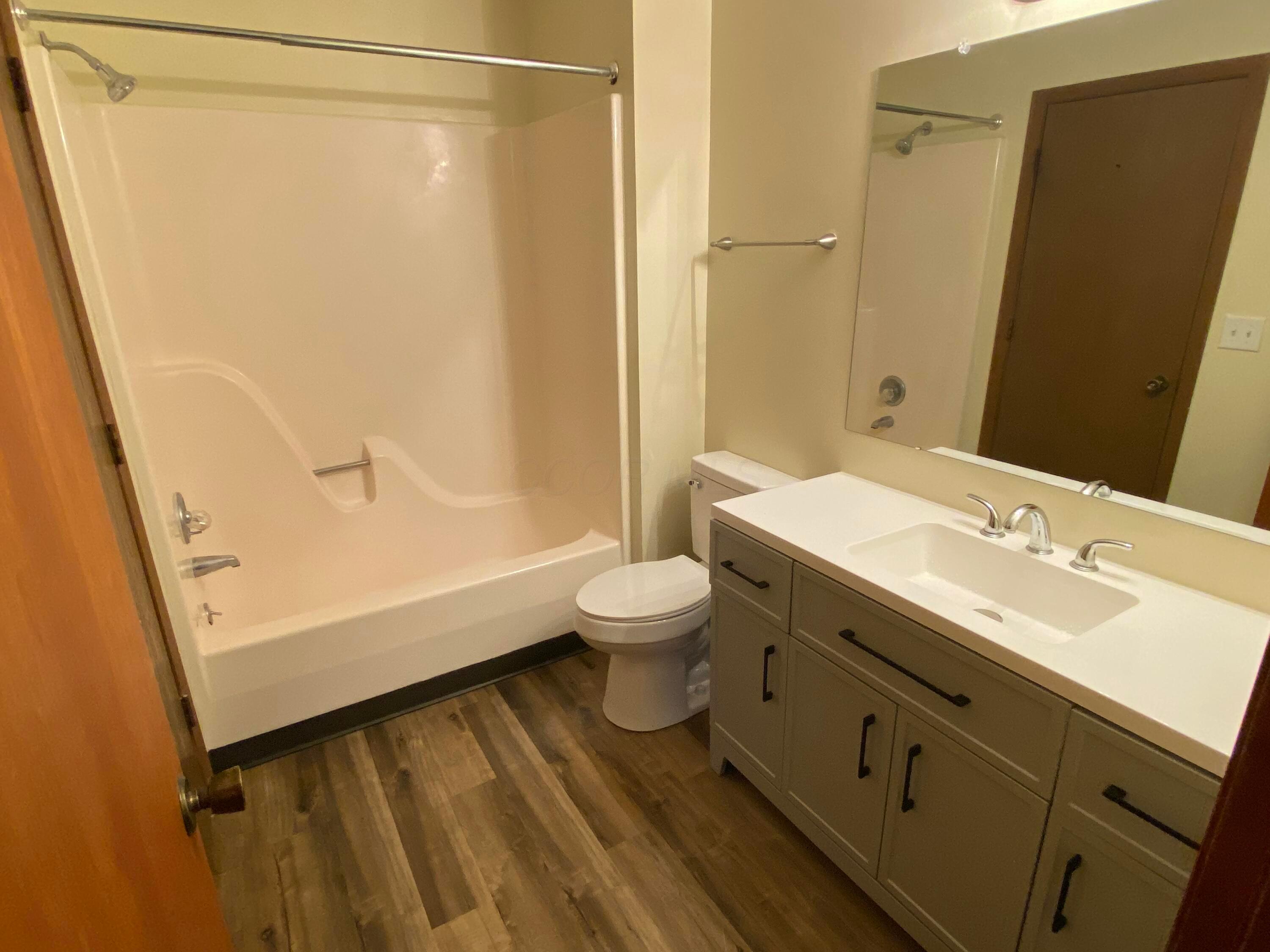 Columbus, Ohio 43235, United States, 3 Bedrooms Bedrooms, ,2 BathroomsBathrooms,Residential,Active,24251