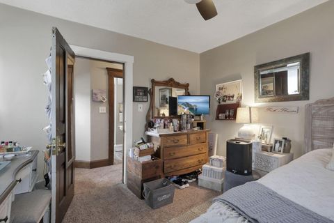 Tiny photo for 114 Ringold Street, Mount Vernon, OH 43050 (MLS # 225039669)