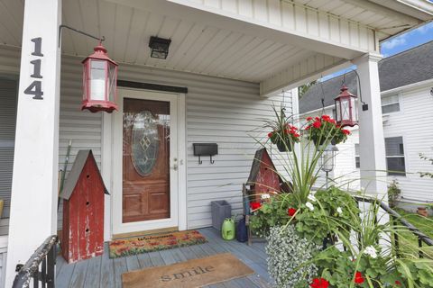 Tiny photo for 114 Ringold Street, Mount Vernon, OH 43050 (MLS # 225039669)
