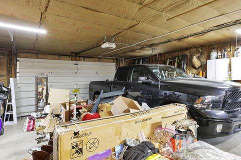 Tiny photo for 114 Ringold Street, Mount Vernon, OH 43050 (MLS # 225039669)