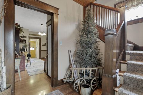 Tiny photo for 114 Ringold Street, Mount Vernon, OH 43050 (MLS # 225039669)