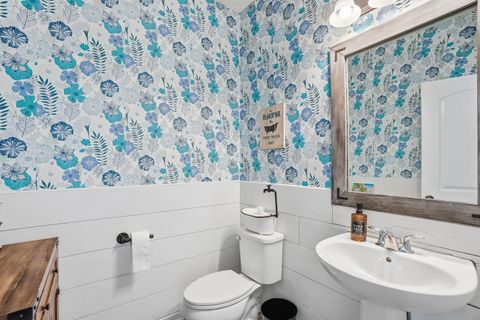 Tiny photo for 190 Rosewood Loop SW, Commercial Point, OH 43116 (MLS # 226003022)