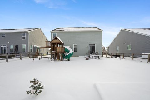 Tiny photo for 190 Rosewood Loop SW, Commercial Point, OH 43116 (MLS # 226003022)