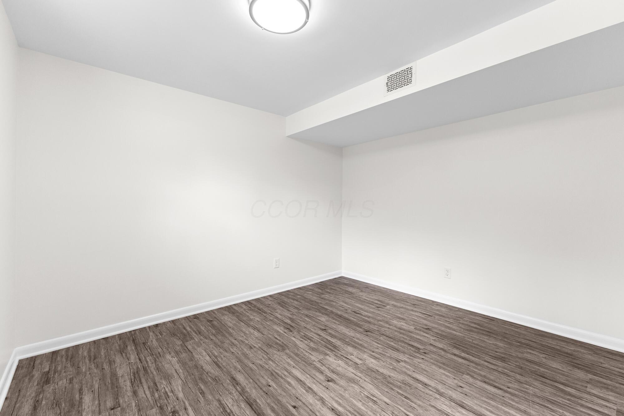 270 S Kellner Road, Columbus, Ohio image 33