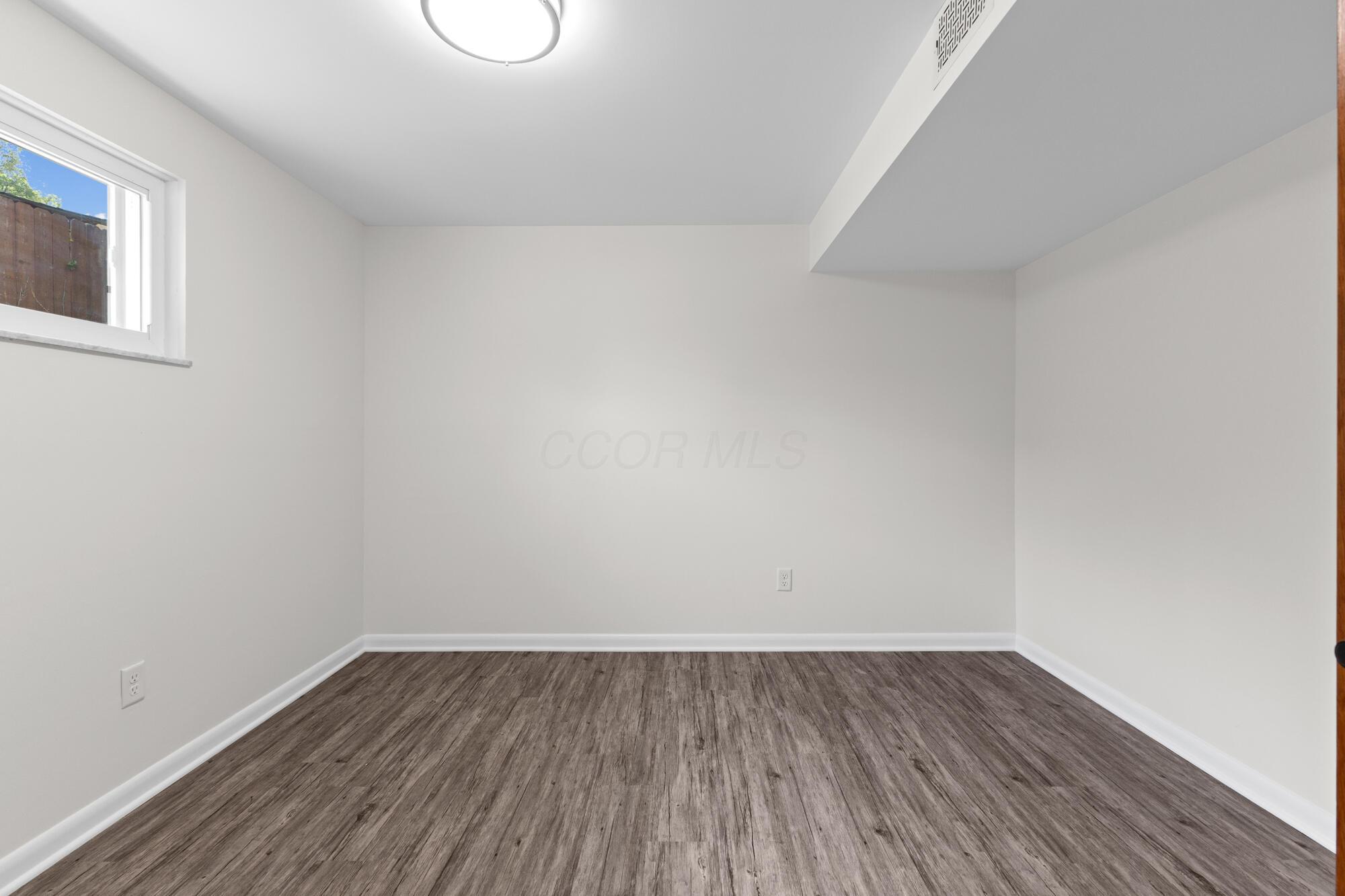 270 S Kellner Road, Columbus, Ohio image 32
