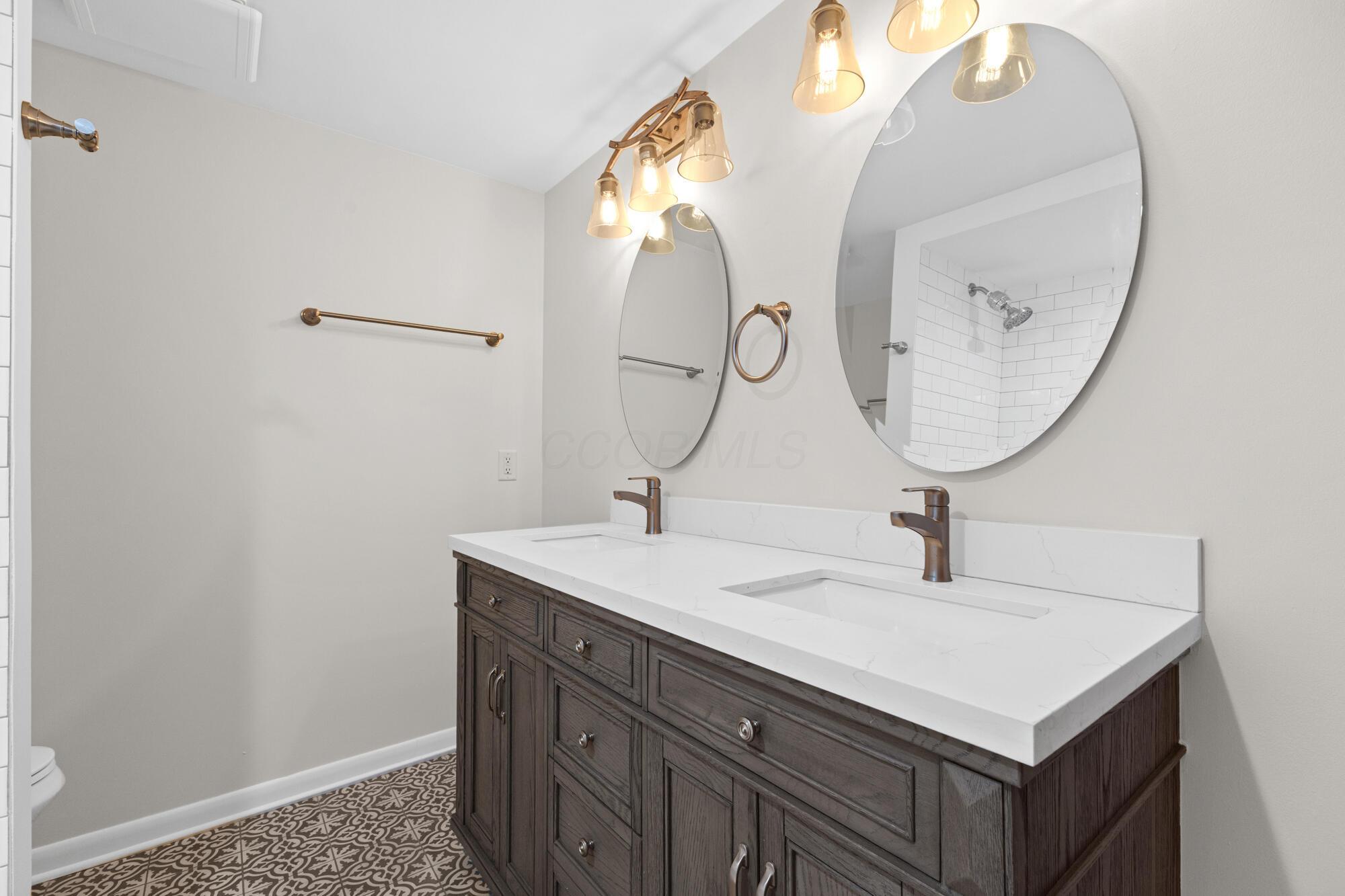 270 S Kellner Road, Columbus, Ohio image 25